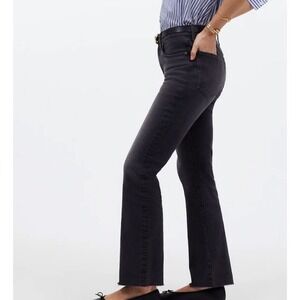 Madewell Kick Out Crop Jeans in Washed Black Raw Hem Size 31